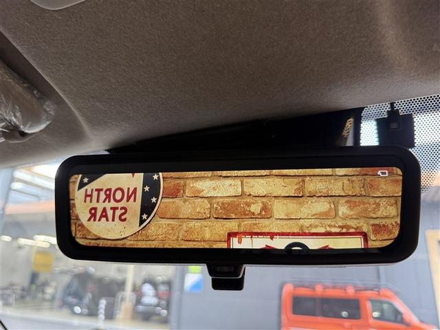 ハイエースバン ロングスーパーＧＬ　ダブルエアコン　助手席エアバッグ　ＬＥＤヘッド　運転席エアバッグ　イモビライザー　オートエアコン　フルセグテレビ　フルタイム４ＷＤ　メモリナビ　パワーステアリング　スマ－トキー　ワンオーナー車　ＡＢＳ（8枚目）