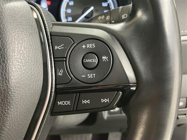 ハリアー Ｚ　バックモニター　地デジＴＶ　衝突軽減システム　記録簿　ドラレコ　横滑防止装置　盗難防止装置　クルコン　ＬＥＤライト　電動シート　ＥＴＣ　オートエアコン　メモリナビ　ミュージックプレイヤー接続可　ＡＷＤ（15枚目）