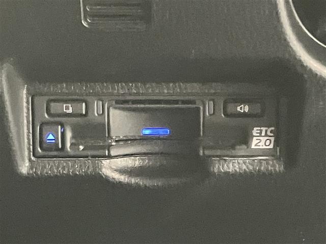 ヴォクシー S-G Rカメラ ミュージックプレイヤー接続可 メモリーナビ アルミホイル LEDヘッドランプ 横滑り防止装置 スマートキ キーレスエントリー 3列シート ナビ&TV フルセグテレビ ワンオーナー ETC(12枚目)