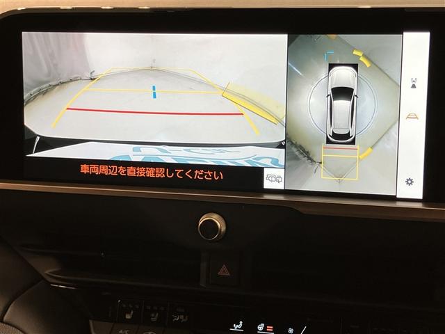 クラウンスポーツ Z AWD フルセグテレビ 1オーナー ETC車載器 ハーフレザー TVナビ クルコン 横滑り防止装置 エアバッグ AC100V ミュージックプレイヤー接続可 メモリナビ ドラレコ キーレス 盗難防止装置(8枚目)