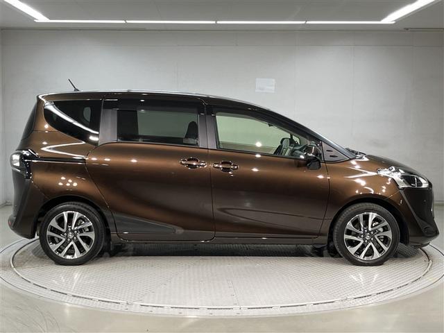 シエンタ Ｇ　ナビ・ＴＶ　スマートキープッシュスタート　アイドリングＳ　１オ－ナ－　リアカメラ　ＡＷ　定期点検記録簿　ワンセグテレビ　フルオートエアコン　パワーウィンド　ＥＴＣ　運転席エアバック　パワステ　ＡＢＳ（3枚目）