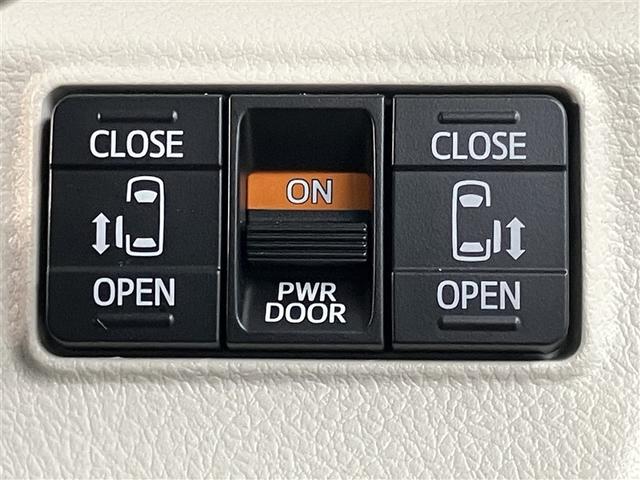 シエンタ Ｇ　ナビ・ＴＶ　スマートキープッシュスタート　アイドリングＳ　１オ－ナ－　リアカメラ　ＡＷ　定期点検記録簿　ワンセグテレビ　フルオートエアコン　パワーウィンド　ＥＴＣ　運転席エアバック　パワステ　ＡＢＳ（11枚目）