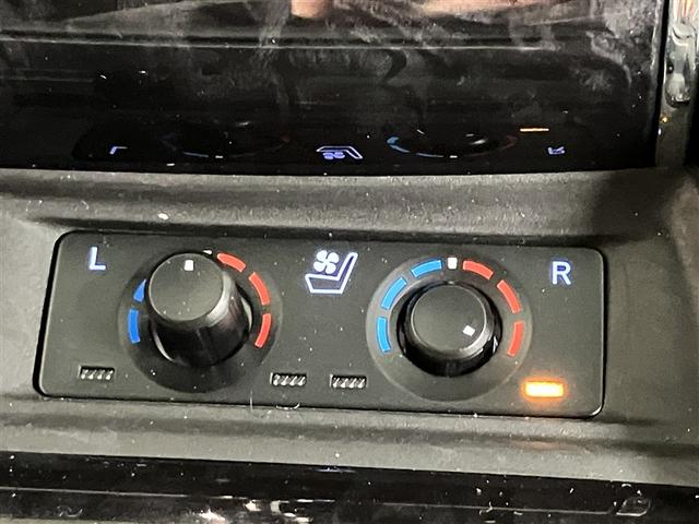 ヴェルファイア ３．５Ｚ　Ｇ　電動シート　エアロ　オートクルーズコントロール　アイドリングストップ　ＬＥＤライト　フルセグ　ミュージックプレイヤー接続可　ＤＶＤ再生　ＥＴＣ　３列シート　横滑り防止機能　エアバッグ　バックカメラ（24枚目）