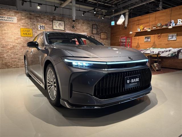 クラウン セダンＨＥＶ（2枚目）