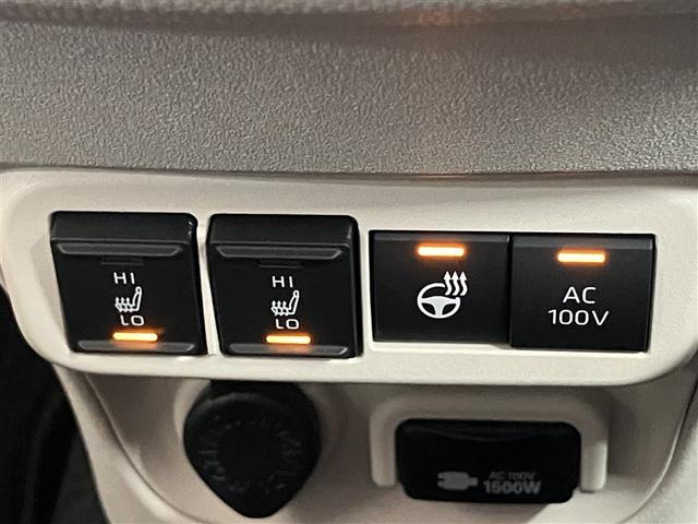 シエンタ ハイブリッドＺ　ＴＳＳ　ワンオーナ　エアバック　キーレスエントリー　ナビＴＶ　イモビライザー　整備記録簿　バックモニター　ＬＥＤヘッドライト　ＥＴＣ車載器　横滑り防止　スマートキー　オートエアコン　サイドエアバッグ（18枚目）