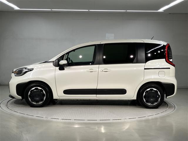 シエンタ ハイブリッドＺ　ＴＳＳ　ワンオーナ　エアバック　キーレスエントリー　イモビライザー　整備記録簿　バックモニター　ＬＥＤヘッドライト　ＥＴＣ車載器　横滑り防止　スマートキー　オートエアコン　サイドエアバッグ　ＷＳＲＳ（2枚目）