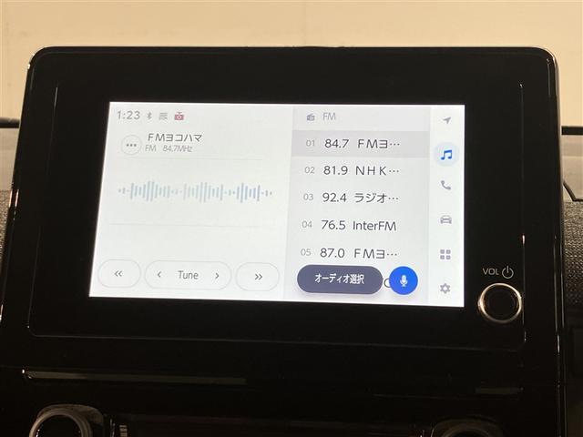 シエンタ ハイブリッドＺ　ＴＳＳ　ワンオーナ　エアバック　キーレスエントリー　イモビライザー　整備記録簿　バックモニター　ＬＥＤヘッドライト　ＥＴＣ車載器　横滑り防止　スマートキー　オートエアコン　サイドエアバッグ　ＷＳＲＳ（6枚目）