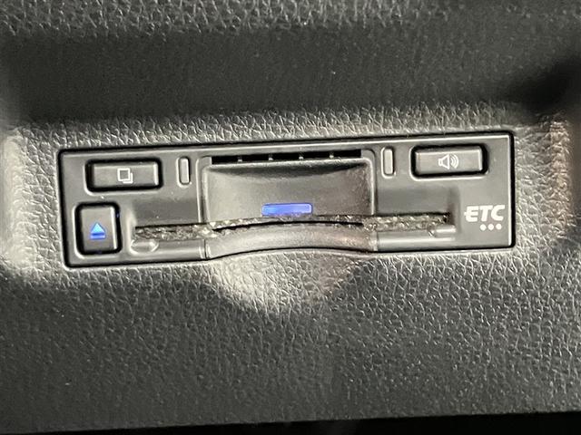 シエンタ ハイブリッドＺ　ＴＳＳ　ワンオーナ　エアバック　キーレスエントリー　イモビライザー　整備記録簿　バックモニター　ＬＥＤヘッドライト　ＥＴＣ車載器　横滑り防止　スマートキー　オートエアコン　サイドエアバッグ　ＷＳＲＳ（14枚目）