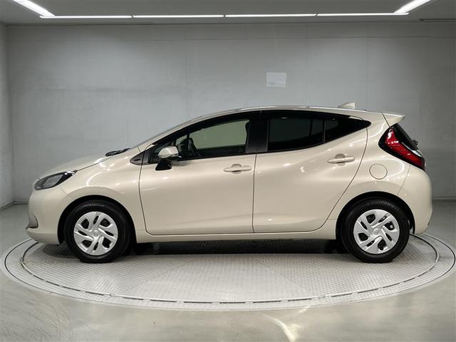 アクア Ｇ　ワンオーナ　ＶＳＣ　衝突軽減ブレーキ　メモリナビ　バックモニター　ＬＥＤ　クルーズコントロール　スマートキー　ＥＴＣ車載器　ＡＣ１００Ｖ　ドライブレコーダー　フルセグＴＶ　ナビＴＶ　パワーウィンドウ（2枚目）