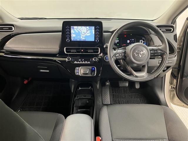 アクア Ｇ　ワンオーナ　ＶＳＣ　衝突軽減ブレーキ　メモリナビ　バックモニター　ＬＥＤ　クルーズコントロール　スマートキー　ＥＴＣ車載器　ＡＣ１００Ｖ　ドライブレコーダー　フルセグＴＶ　ナビＴＶ　パワーウィンドウ（5枚目）