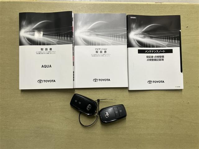 アクア Ｇ　ワンオーナ　ＶＳＣ　衝突軽減ブレーキ　メモリナビ　バックモニター　ＬＥＤ　クルーズコントロール　スマートキー　ＥＴＣ車載器　ＡＣ１００Ｖ　ドライブレコーダー　フルセグＴＶ　ナビＴＶ　パワーウィンドウ（22枚目）
