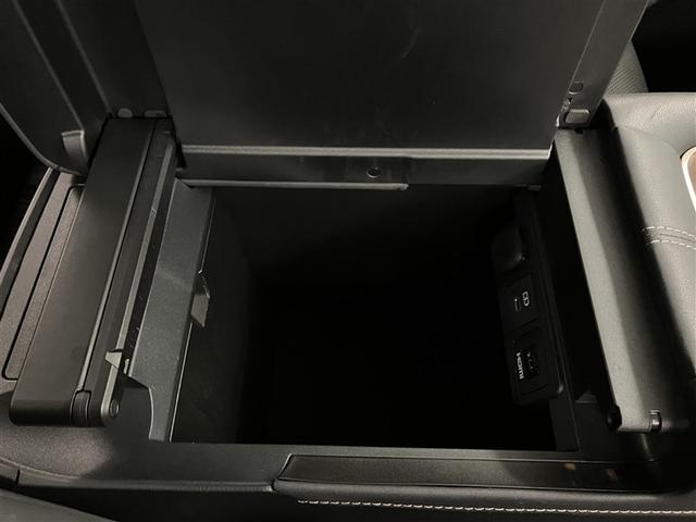 アルファードハイブリッド Ｚ　両自動ドア　フルセグテレビ　スマートキー　ドライブレコーダー　クルーズコントロール　ＬＥＤヘッドランプ　ＥＴＣ　ムーンルーフ　３列シート　エアコン　メモリーナビ　Ｒカメラ　パワーウインドウ　電動シート（27枚目）