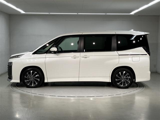 ヴォクシー Ｓ－Ｚ　ＤＶＤ再生機能　スマートキープッシュスタート　両側電動パワースライドドア　パワーウインドウ　１オナ　ＥＴＣ車載器　ＬＥＤライト　アルミホイール　盗難防止装置　記録簿　横滑り防止機能　キーフリー　ＡＢＳ（2枚目）