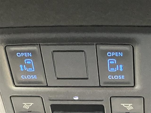 ヴォクシー Ｓ－Ｚ　ＤＶＤ再生機能　スマートキープッシュスタート　両側電動パワースライドドア　パワーウインドウ　１オナ　ＥＴＣ車載器　ＬＥＤライト　アルミホイール　盗難防止装置　記録簿　横滑り防止機能　キーフリー　ＡＢＳ（11枚目）