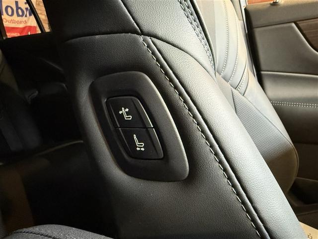 クラウン Ｚ　レザーシート　ＬＥＤヘッドライト　地デジＴＶ　ＡＢＳ　ＡＣ１００Ｖ　パワーシート　バックモニター　スマートキー　ＥＴＣ　ドライブレコーダー　アルミホイール　エアコン　盗難防止装置　メモリーナビ（19枚目）