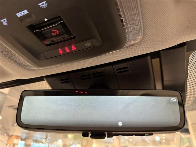 プリウス Z リアカメラ プリクラッシュ PWシート 1オーナ メモリナビ AC100V電源 LEDランプ ナビ・TV オートクルーズ アルミホイール ドライブレコーダ AC 運転席エアバッグ 横滑り防止装置(13枚目)