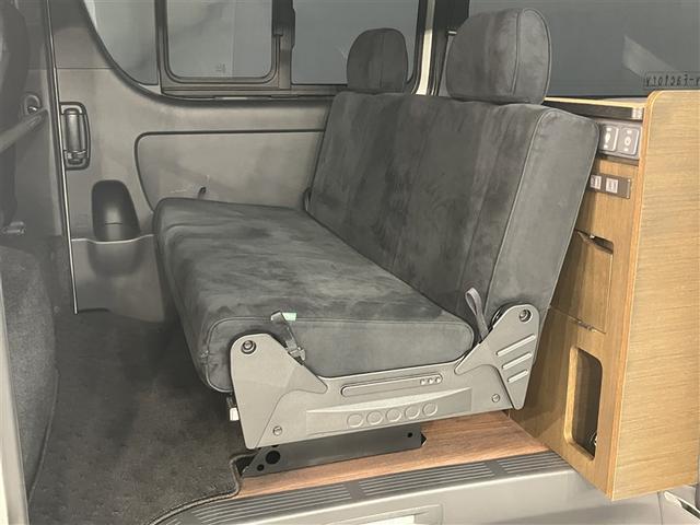 ハイエースバン スーパーGL ダークプライムII LEDヘットライト メモリーナビゲーション ミュージックプレイヤー接続可 地デジ スマキー ABS 盗難警報装置 運転席エアバッグ オートエアコン パワーウインドウ 記録簿 ESC ドラレコ ETC(20枚目)