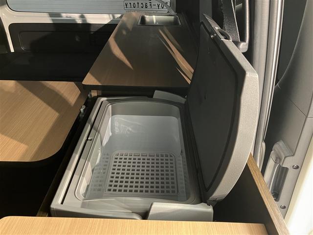 ハイエースバン スーパーGL ダークプライムII LEDヘットライト メモリーナビゲーション ミュージックプレイヤー接続可 地デジ スマキー ABS 盗難警報装置 運転席エアバッグ オートエアコン パワーウインドウ 記録簿 ESC ドラレコ ETC(23枚目)