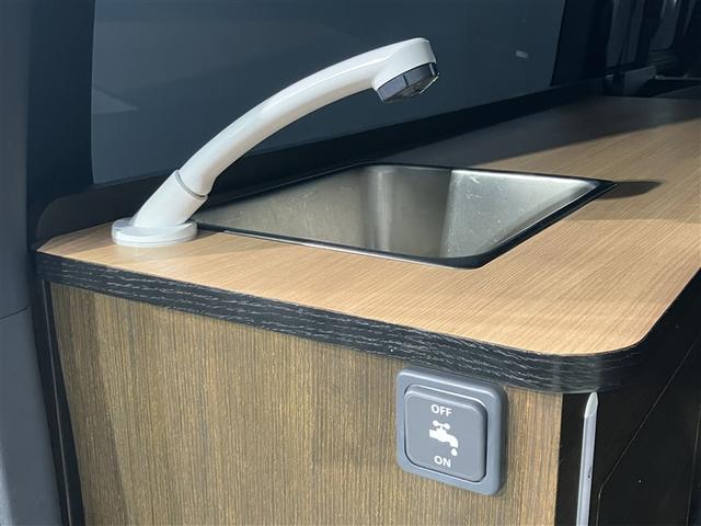 ハイエースバン スーパーGL ダークプライムII LEDヘットライト メモリーナビゲーション ミュージックプレイヤー接続可 地デジ スマキー ABS 盗難警報装置 運転席エアバッグ オートエアコン パワーウインドウ 記録簿 ESC ドラレコ ETC(26枚目)