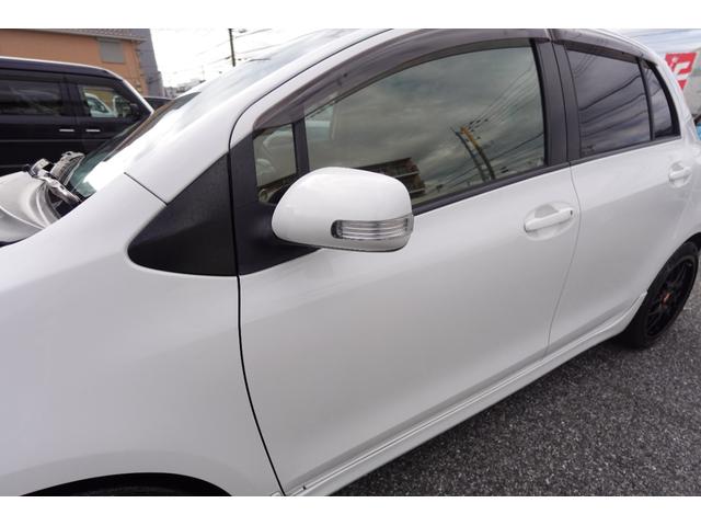 ヴィッツ TRDターボM ツインカムICターボ150PS社外ナビ地デジ 純正ETCバックカメラモデリスタ3連メーター純正HIDライトLEDフォグ純正エアロBBS17インチアルミウインカーミラープライバシーガラスセンター2本出(29枚目)