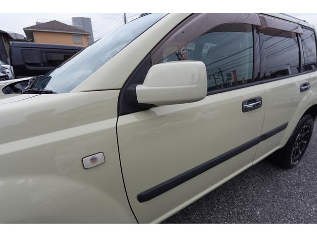 エクストレイル Ｓ　純正５速ＮＴ社外１６インチアルミ純正カラー電動格納ドアミラープライバシーガラスパナソニック製ナビＥＴＣマニュアルエアコンキーレス切替式４ＷＤレザーシート＆防水フロアー修復歴無し記録簿付き２オーナー車（28枚目）