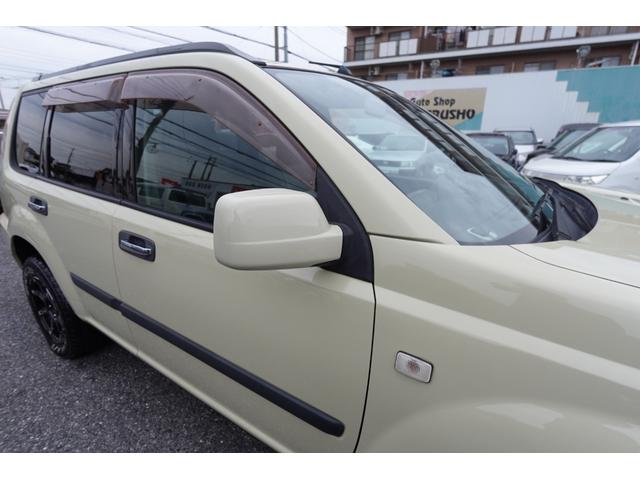 エクストレイル Ｓ　純正５速ＮＴ社外１６インチアルミ純正カラー電動格納ドアミラープライバシーガラスパナソニック製ナビＥＴＣマニュアルエアコンキーレス切替式４ＷＤレザーシート＆防水フロアー修復歴無し記録簿付き２オーナー車（33枚目）