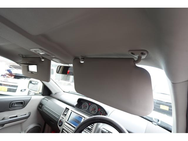 エクストレイル Ｓ　純正５速ＮＴ社外１６インチアルミ純正カラー電動格納ドアミラープライバシーガラスパナソニック製ナビＥＴＣマニュアルエアコンキーレス切替式４ＷＤレザーシート＆防水フロアー修復歴無し記録簿付き２オーナー車（58枚目）