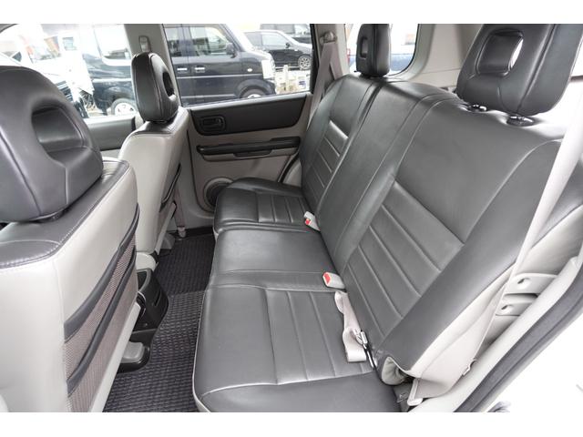 エクストレイル Ｓ　純正５速ＮＴ社外１６インチアルミ純正カラー電動格納ドアミラープライバシーガラスパナソニック製ナビＥＴＣマニュアルエアコンキーレス切替式４ＷＤレザーシート＆防水フロアー修復歴無し記録簿付き２オーナー車（72枚目）