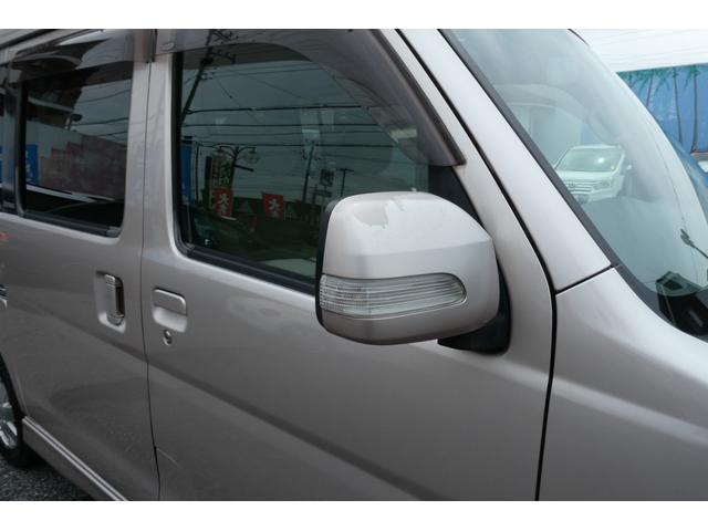 アトレーワゴン カスタムターボＲＳリミテッド　純正ナビ地デジ左側Ｐスライドドア純正ＨＩＤクリアーフォグランプ純正エアロ純正１３インチアルミウインカーミラープライバシーガラスフルオートエアコンバックモニター両席エアーバックＡＢＳ修復歴無取説記録簿付（31枚目）
