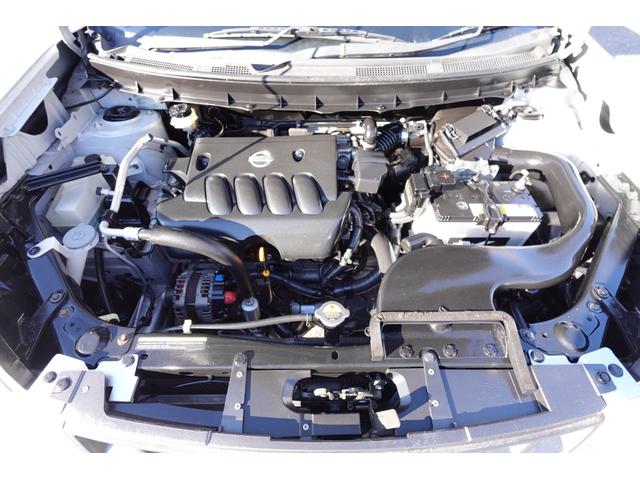 エクストレイル 20X 純正6速MT社外16インチAWレザーシート電動格納ドアミラープライバシーガラスレベライザー純正CDデッキオートエアコン両席AバックABS撥水フロアーリアワイパー修復歴無取説記録簿付走行56940キロ(4枚目)