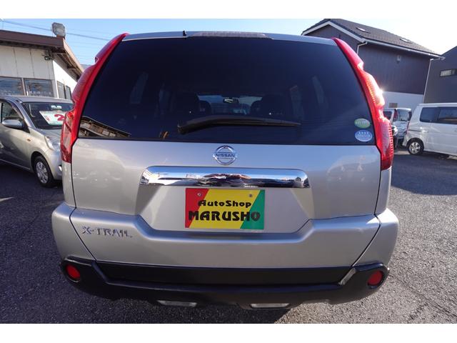 エクストレイル 20X 純正6速MT社外16インチAWレザーシート電動格納ドアミラープライバシーガラスレベライザー純正CDデッキオートエアコン両席AバックABS撥水フロアーリアワイパー修復歴無取説記録簿付走行56940キロ(10枚目)