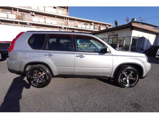 エクストレイル 20X 純正6速MT社外16インチAWレザーシート電動格納ドアミラープライバシーガラスレベライザー純正CDデッキオートエアコン両席AバックABS撥水フロアーリアワイパー修復歴無取説記録簿付走行56940キロ(15枚目)