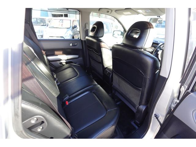 エクストレイル 20X 純正6速MT社外16インチAWレザーシート電動格納ドアミラープライバシーガラスレベライザー純正CDデッキオートエアコン両席AバックABS撥水フロアーリアワイパー修復歴無取説記録簿付走行56940キロ(59枚目)