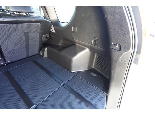 エクストレイル 20X 純正6速MT社外16インチAWレザーシート電動格納ドアミラープライバシーガラスレベライザー純正CDデッキオートエアコン両席AバックABS撥水フロアーリアワイパー修復歴無取説記録簿付走行56940キロ(65枚目)