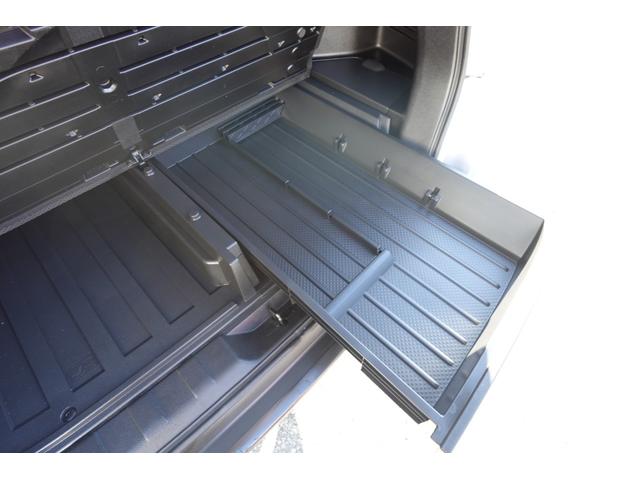 エクストレイル 20X 純正6速MT社外16インチAWレザーシート電動格納ドアミラープライバシーガラスレベライザー純正CDデッキオートエアコン両席AバックABS撥水フロアーリアワイパー修復歴無取説記録簿付走行56940キロ(67枚目)