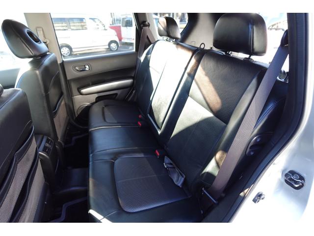 エクストレイル 20X 純正6速MT社外16インチAWレザーシート電動格納ドアミラープライバシーガラスレベライザー純正CDデッキオートエアコン両席AバックABS撥水フロアーリアワイパー修復歴無取説記録簿付走行56940キロ(70枚目)