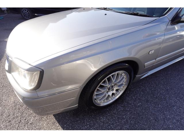 ステージア ２５ｔ　ＲＳ　ＦＯＵＲ　Ｓ　ＢＢＳ１７インチアルミブリッツ製車高調純正ＨＩＤライトフォグツインサンルーフフジツボ製マフラープライバシーガラスケンウッド製ナビ地デジパナソニック製ＥＴＣＭＯＭＯステアブリッツブースト計Ｔベルト交換済（30枚目）