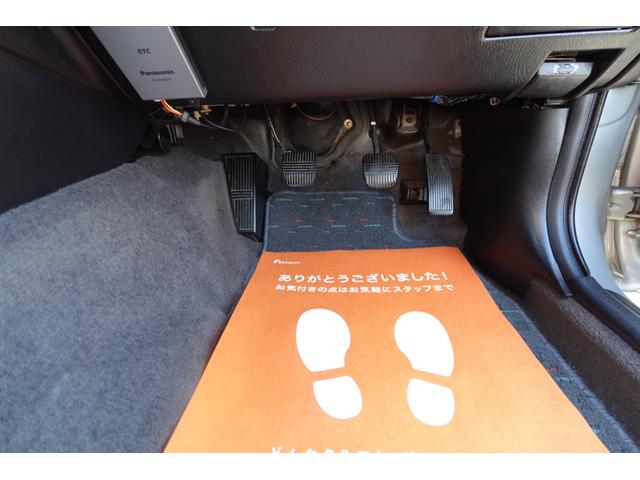 ステージア ２５ｔ　ＲＳ　ＦＯＵＲ　Ｓ　ＢＢＳ１７インチアルミブリッツ製車高調純正ＨＩＤライトフォグツインサンルーフフジツボ製マフラープライバシーガラスケンウッド製ナビ地デジパナソニック製ＥＴＣＭＯＭＯステアブリッツブースト計Ｔベルト交換済（48枚目）