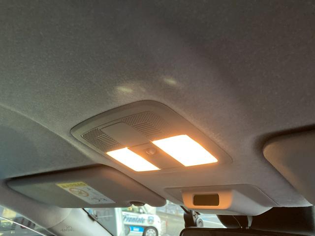 ロッキー プレミアムＧ　ＨＥＶ　カーペットマット・パノラマモニター・ドライブレコーダー前後・９インチプレミアムメモリーナビ・フロントサイドバイザー・シートヒーター・クルーズコントロール・ＥＴＣ車載器（31枚目）