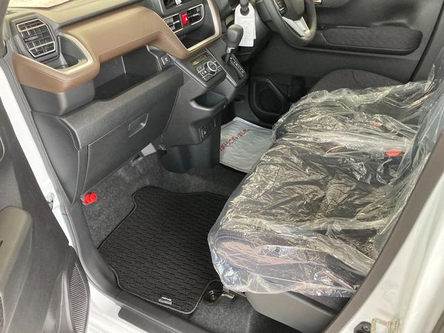 ムーヴ Ｇ　Ｇ　２０２３年モデル純正ナビ　前後ドライブレコーダー　電動Ｐブレーキ　ツートンカラー　衝突軽減ブレーキ　誤発進抑制装置　バックモニター　コーナーセンサー　１４インチアルミホイール（7枚目）