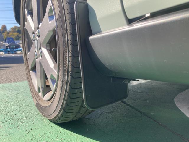 タフト Ｇターボ　ダーククロムベンチャー　特別仕様車　純正１０インチナビ　前後ドライブレコーダー　ＥＴＣ　パノラマモニター　衝突軽減ブレーキ　誤発進抑制装置　ルーフキャリア　前後マッドフラップ　コーナーセンサー　スマートキー　フードエンブレム（10枚目）