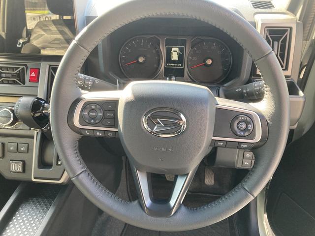 タフト Ｇターボ　ダーククロムベンチャー　特別仕様車　純正１０インチナビ　前後ドライブレコーダー　ＥＴＣ　パノラマモニター　衝突軽減ブレーキ　誤発進抑制装置　ルーフキャリア　前後マッドフラップ　コーナーセンサー　スマートキー　フードエンブレム（17枚目）