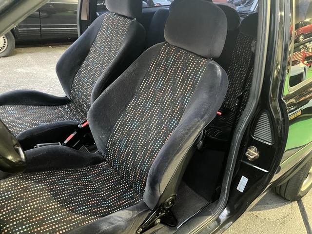 ヴィータ スポーツ　１６Ｖ　スポーツ　１６Ｖ（５名）　２オーナー　タイミングベルト・ウォータポンプ４６３２０ｋｍ交換済み　記録簿　取説あり　５ＭＴ　左ハンドル（11枚目）