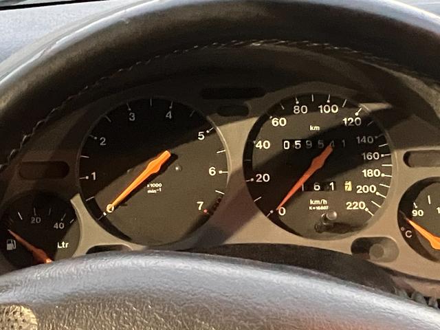 ヴィータ スポーツ　１６Ｖ　スポーツ　１６Ｖ（５名）　２オーナー　タイミングベルト・ウォータポンプ４６３２０ｋｍ交換済み　記録簿　取説あり　５ＭＴ　左ハンドル（18枚目）