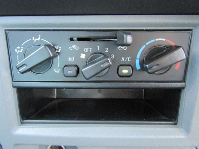 ミニキャブ・ミーブ ＣＤ　１６．０ｋｗｈ　４シーター　充電ケーブル　キーレス　積載３５０キロ（20枚目）