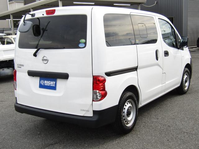 日産 ＮＶ２００バネットバン