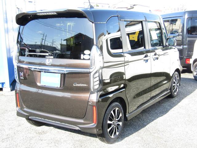 Ｎ－ＢＯＸカスタム Ｇ・Ｌホンダセンシング　左オートスライド　ブレーキサポート　メモリーナビ（10枚目）