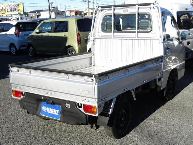 サンバートラック ＴＢ　フルタイム４ＷＤ　キーレス　パワーウィンドウ（12枚目）