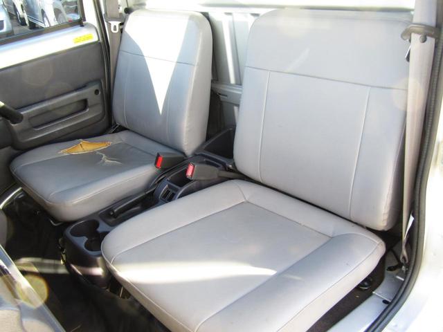 サンバートラック ＴＢ　フルタイム４ＷＤ　キーレス　パワーウィンドウ（15枚目）