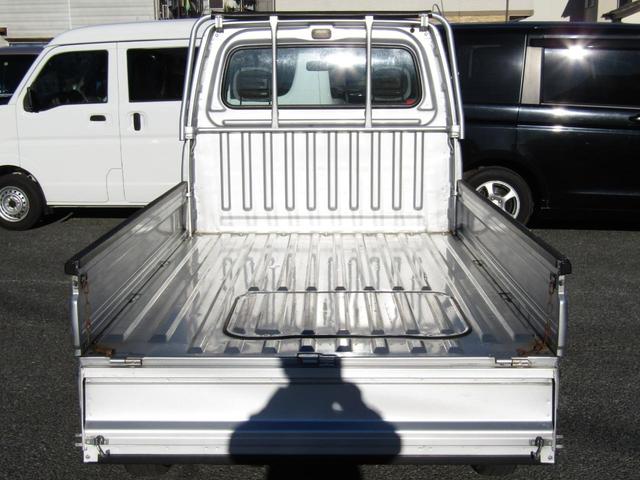 サンバートラック ＴＢ　フルタイム４ＷＤ　キーレス　パワーウィンドウ（16枚目）